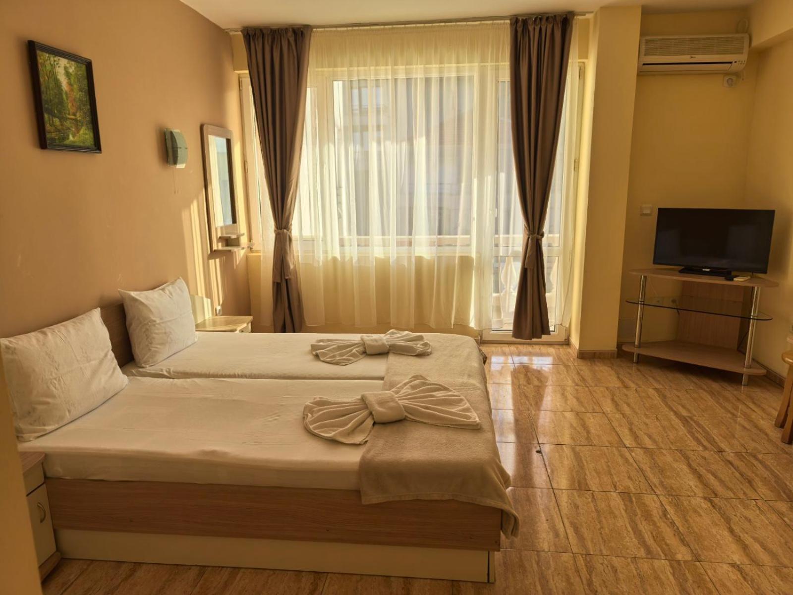 Family Hotel Alfa Vita Szozopol Kültér fotó