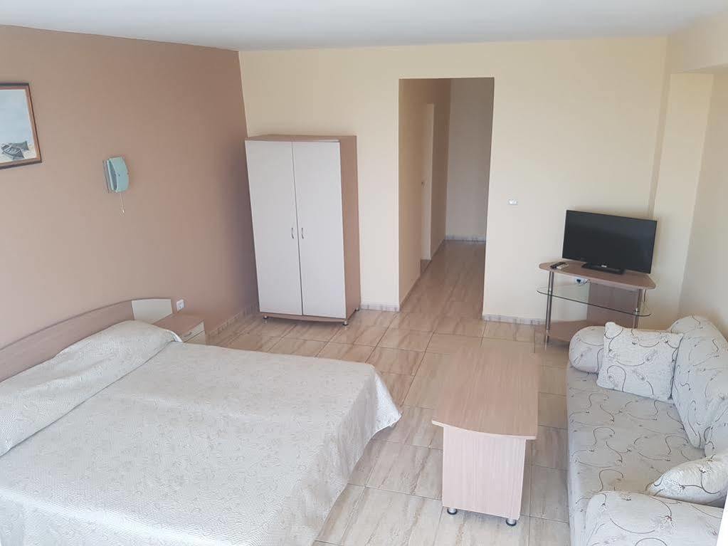 Family Hotel Alfa Vita Szozopol Kültér fotó
